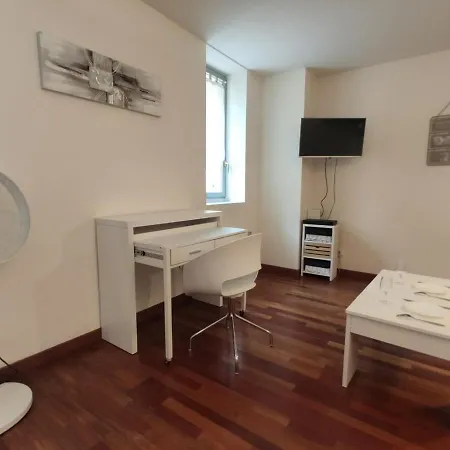 Studio Antibes, 1 Piece, 2 Personnes - Fr-1-252-168 * Антиб